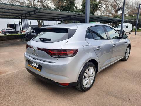 2022 Renault Megane — sličica 8