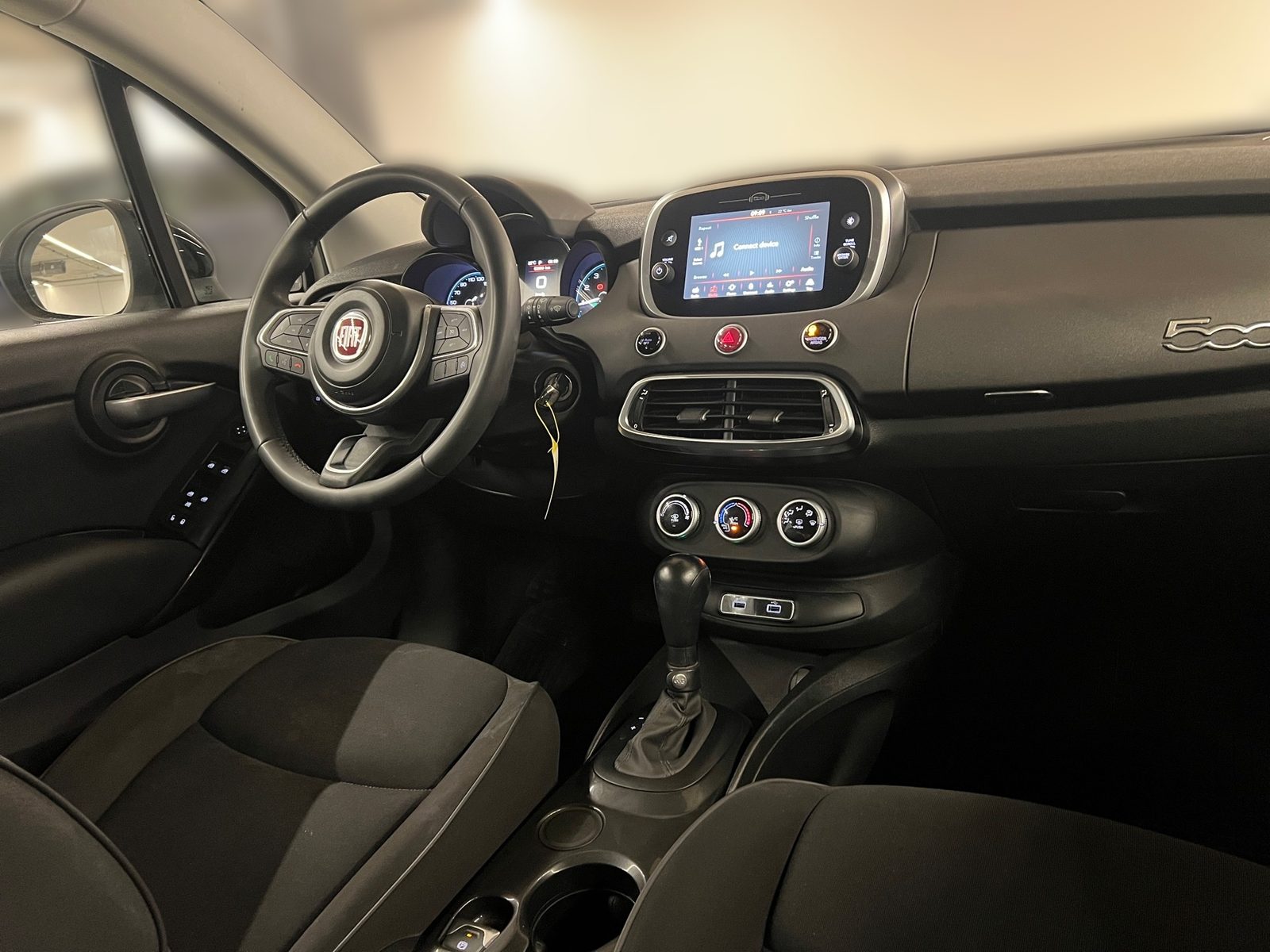 2023 Fiat 500X — fotografija 21