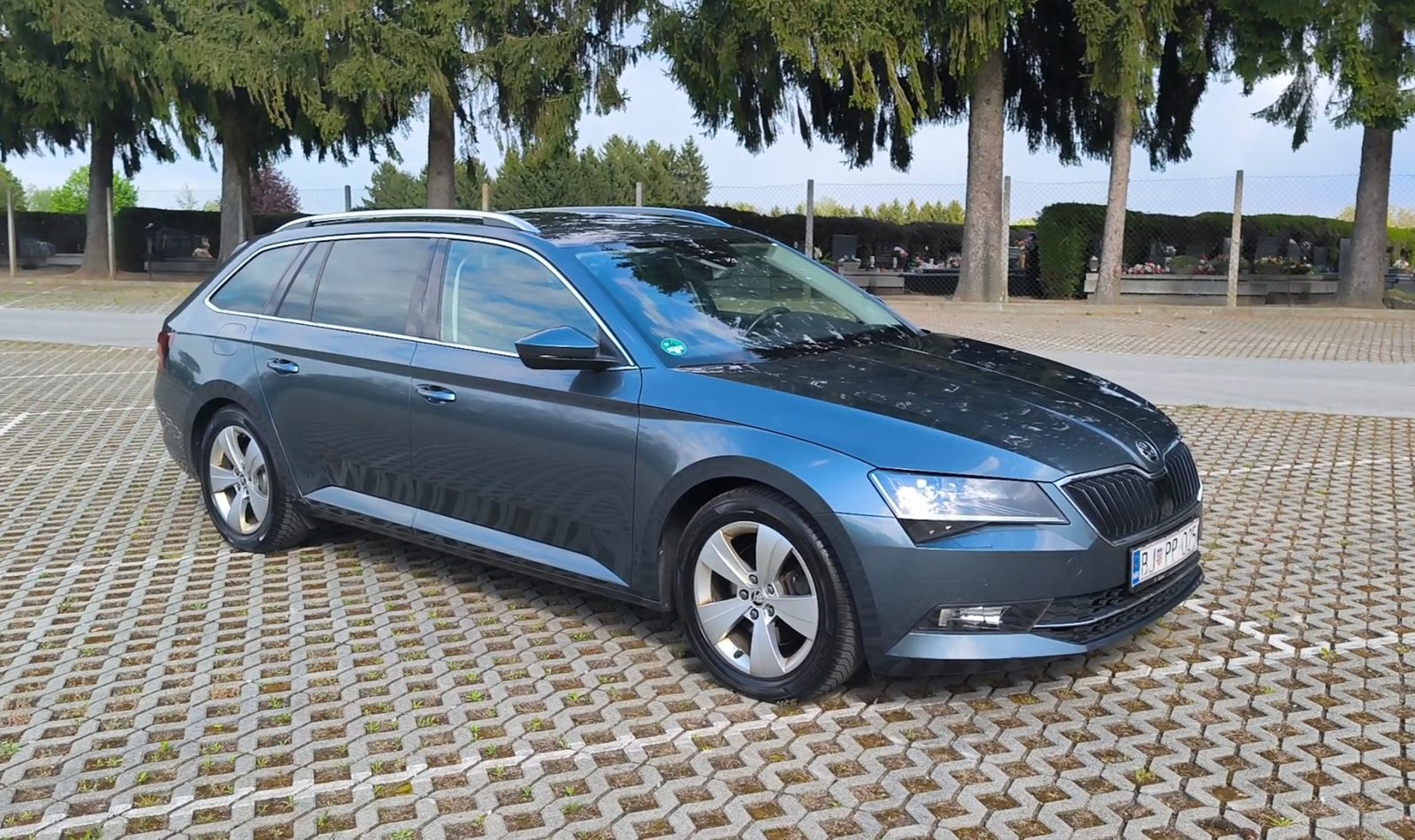 2019 Škoda Superb — fotografija 11