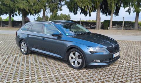 2019 Škoda Superb — sličica 11