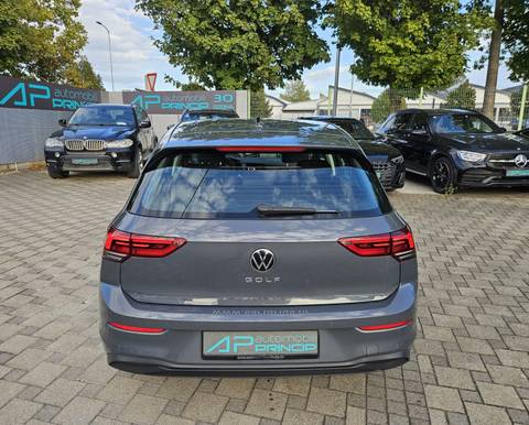 2023 Volkswagen Golf VIII — sličica 5