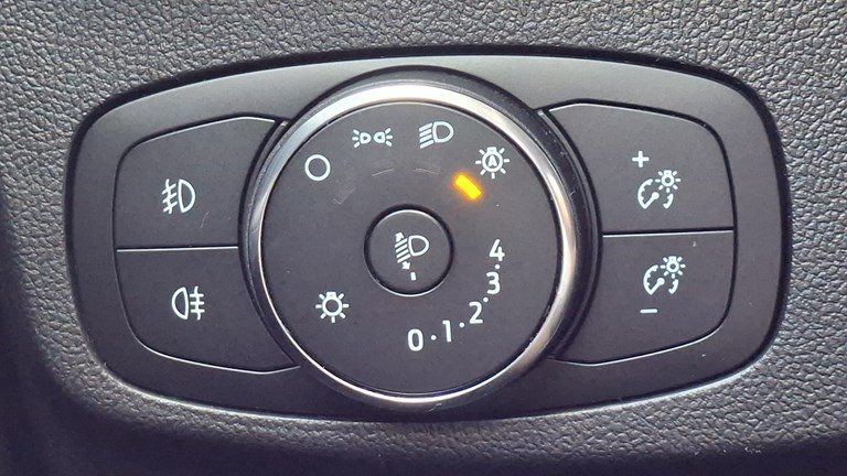 2022 Ford Focus — fotografija 23