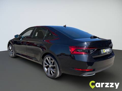 2022 Škoda Superb — sličica 8