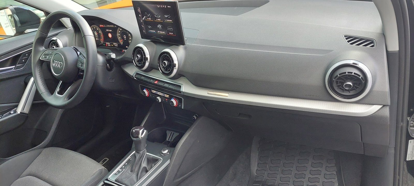 2025 Audi Q2 — fotografija 11