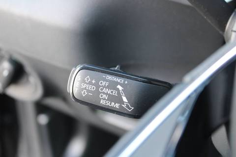 2022 Škoda Karoq — sličica 17