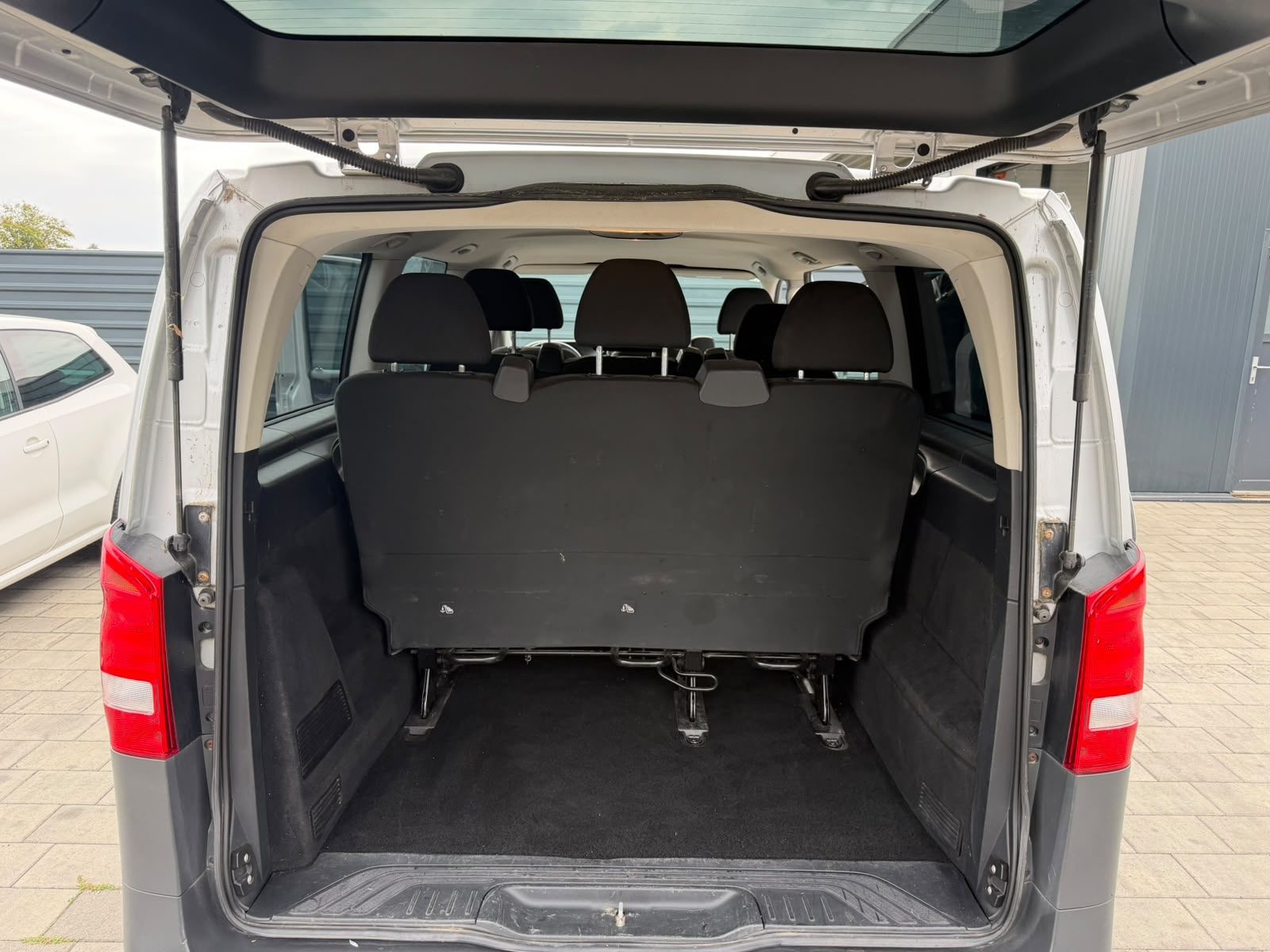 2016 Mercedes-Benz Vito — fotografija 25