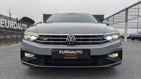 2023 Volkswagen Passat — sličica 3