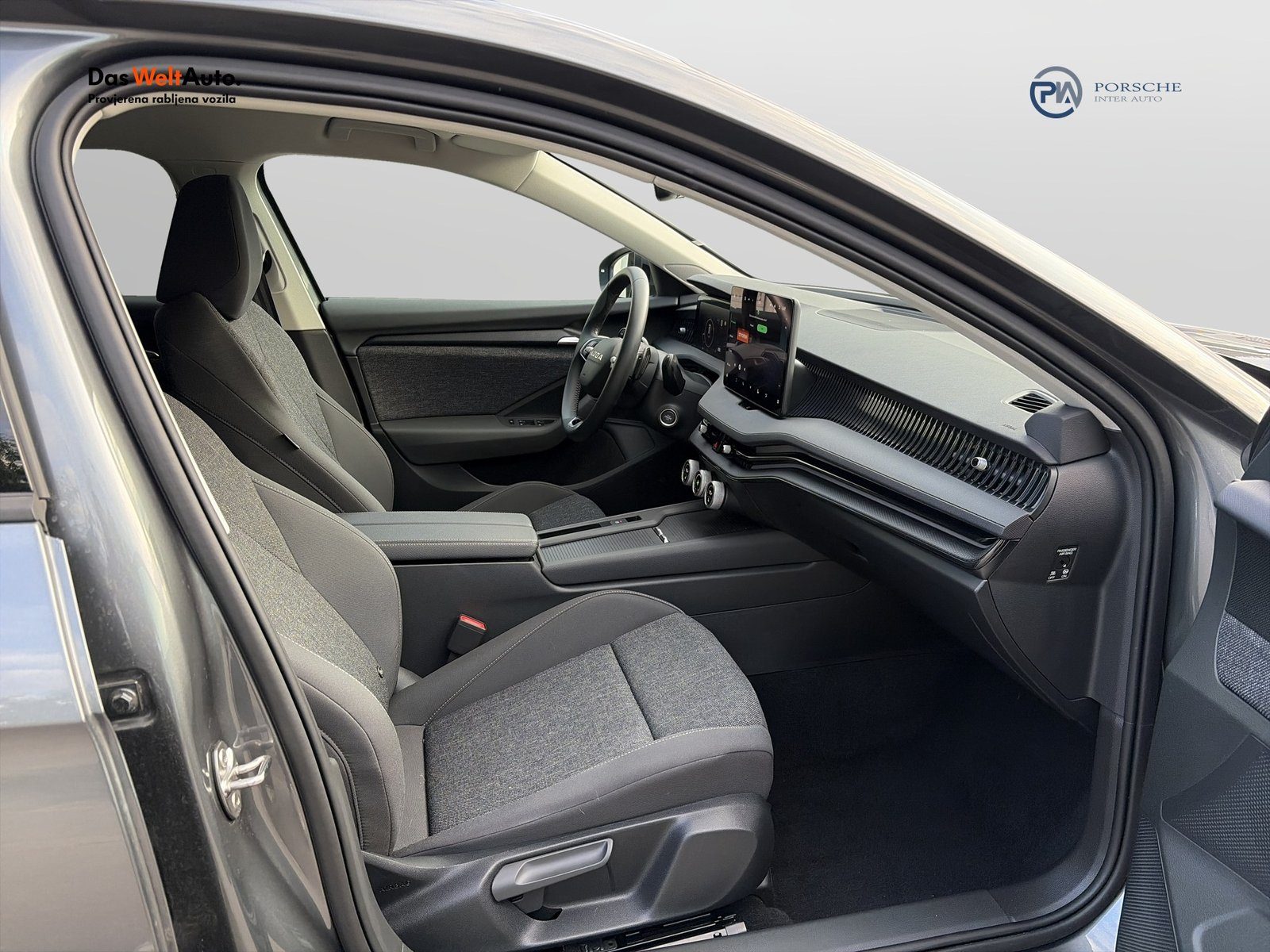 2025 Škoda Superb Combi — fotografija 10