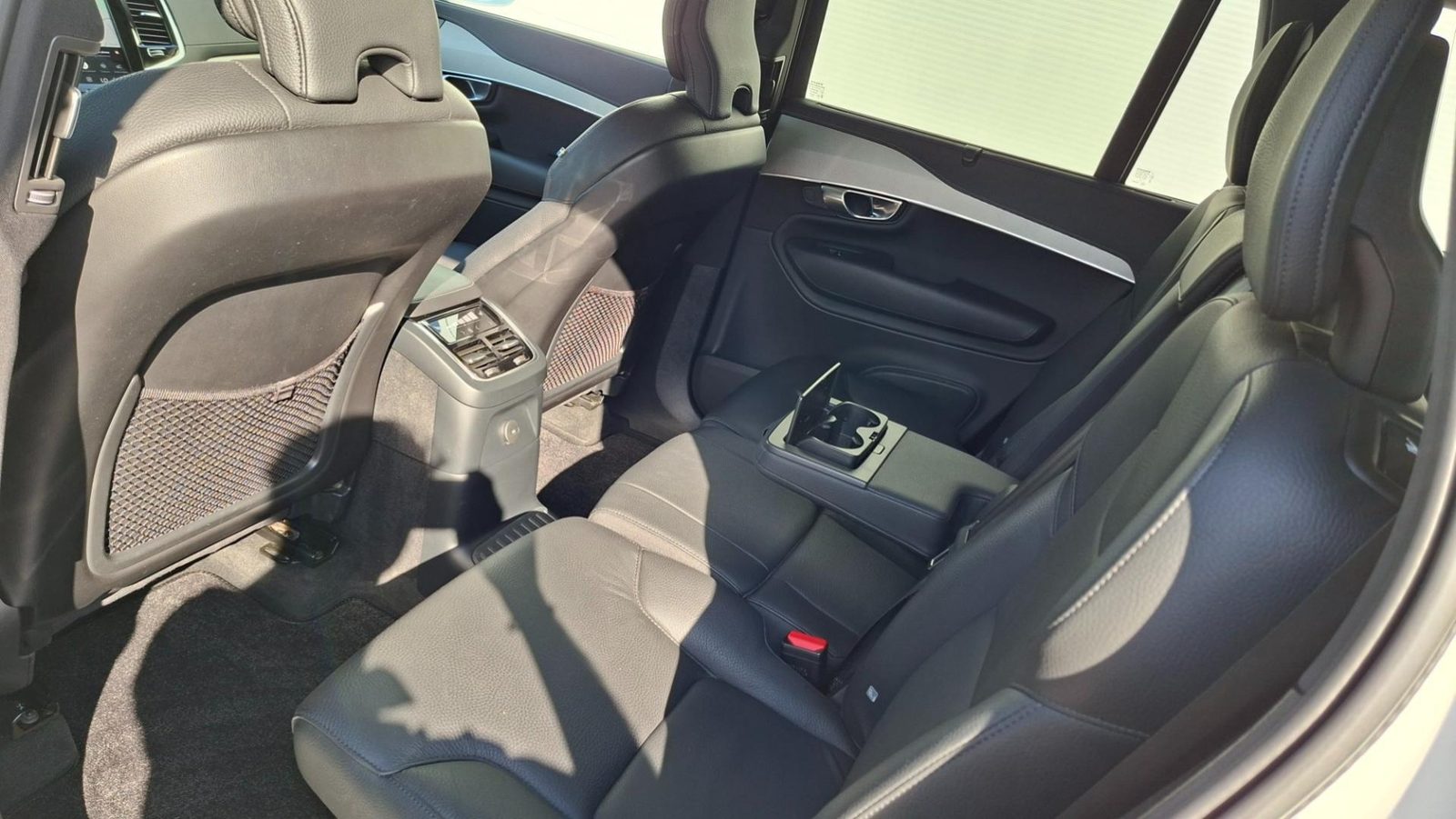2023 Volvo XC90 — fotografija 7
