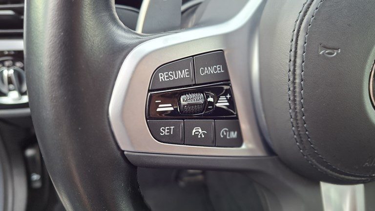 2023 BMW Serija 5 — fotografija 14