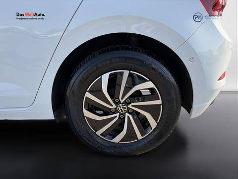 2023 Volkswagen Polo — sličica 21