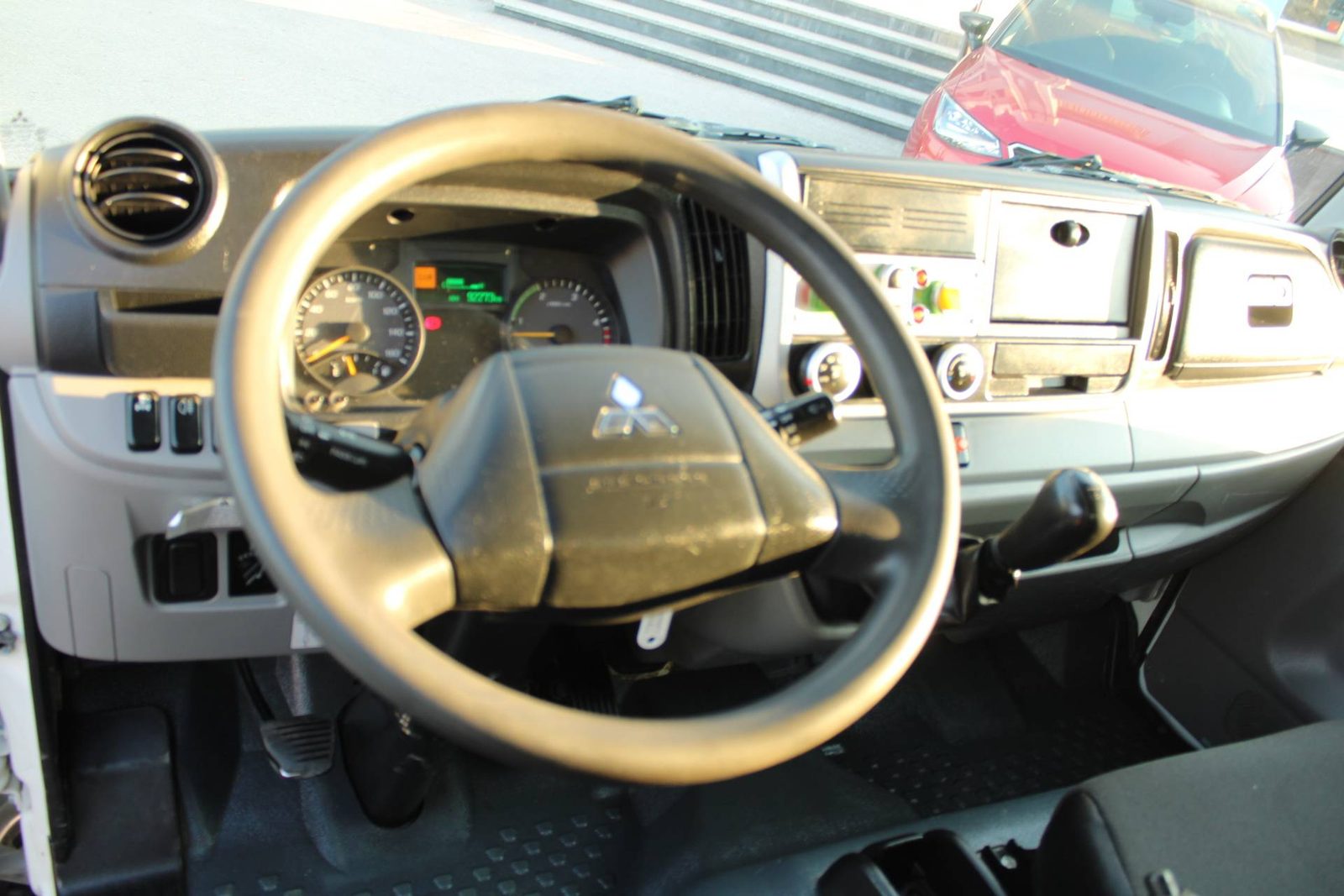 2020 Mitsubishi Canter — fotografija 10