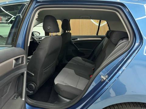 2015 Volkswagen Golf — sličica 14