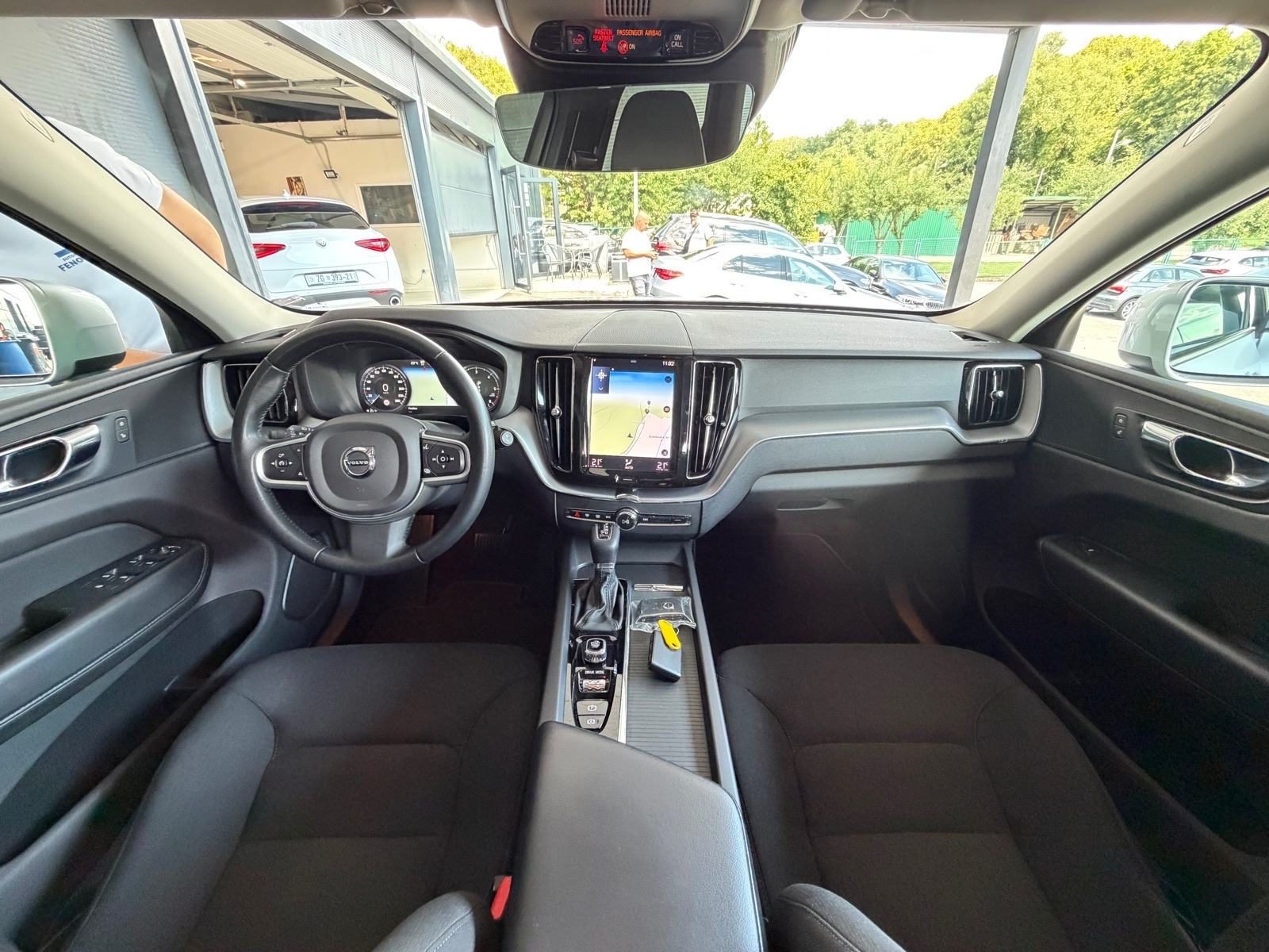 2020 Volvo XC60 — fotografija 9