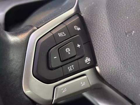 2020 Volkswagen Golf — sličica 27