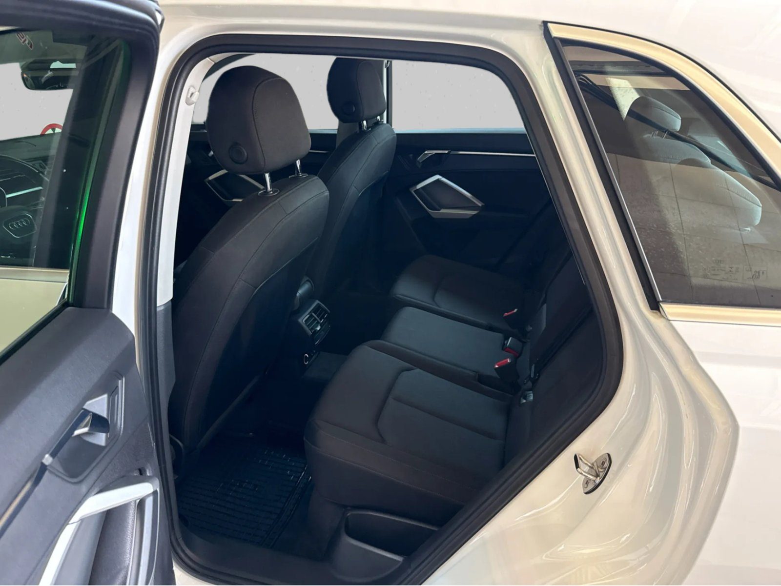 2019 Audi Q3 — fotografija 12