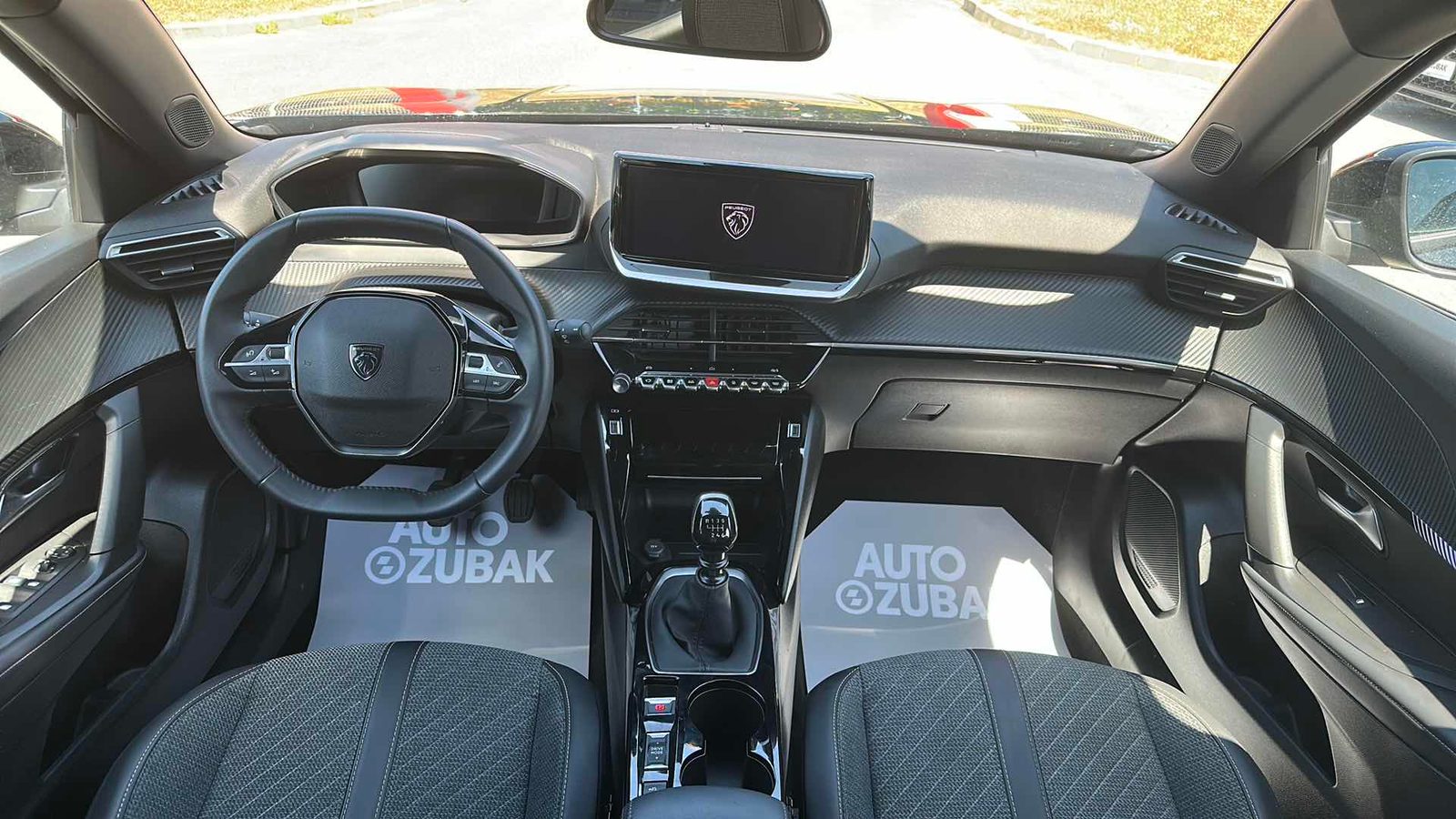 2025 Peugeot 2008 — fotografija 11