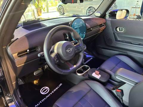 2025 Mini Cooper JCW — sličica 13