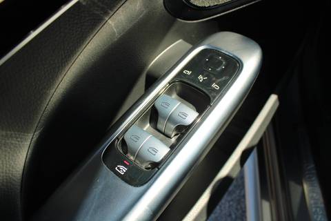 2024 Mercedes-Benz C-klasa — sličica 15