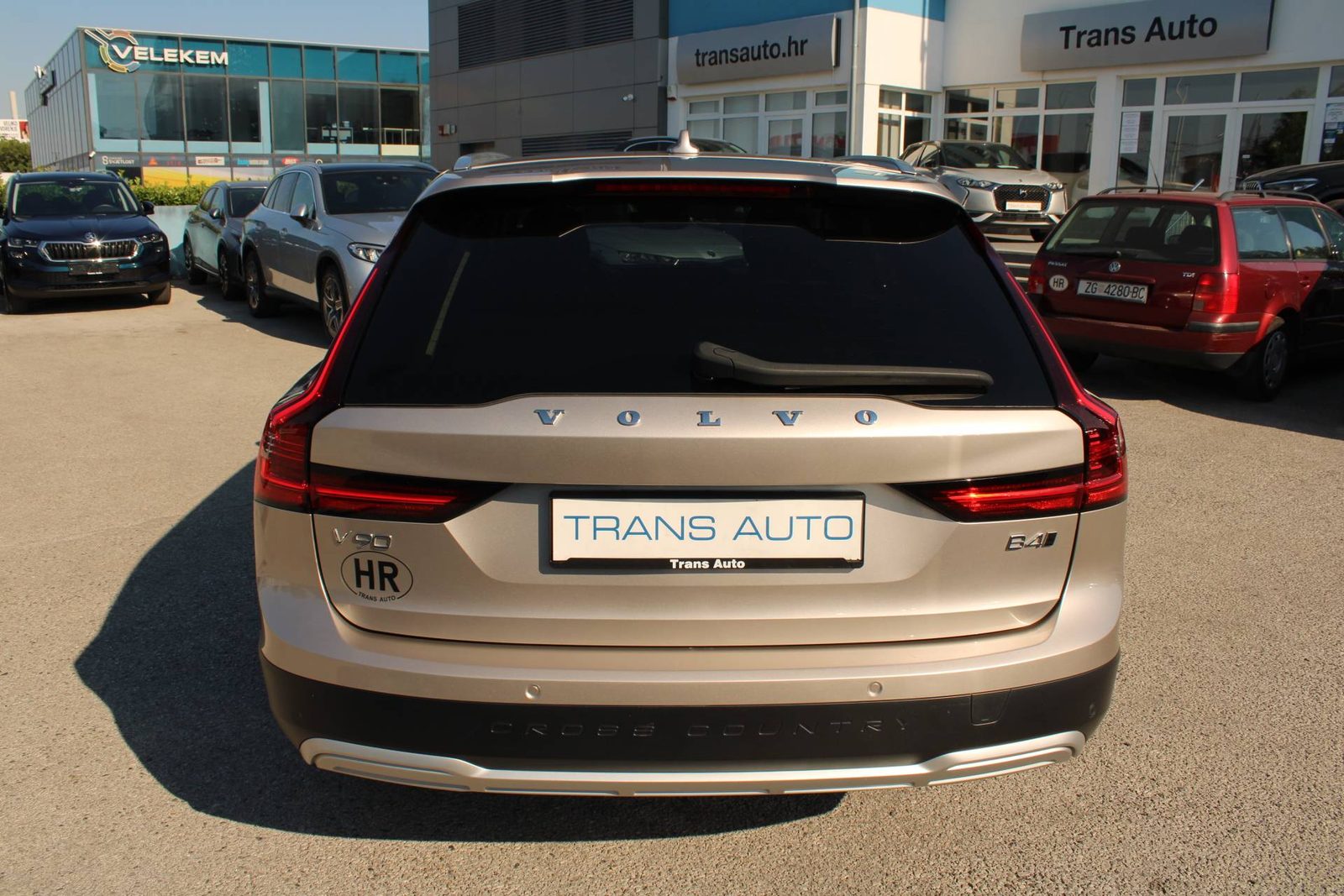 2023 Volvo V90 Cross Country — fotografija 6