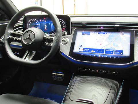 2025 Mercedes-Benz E-klasa AMG Line — sličica 14