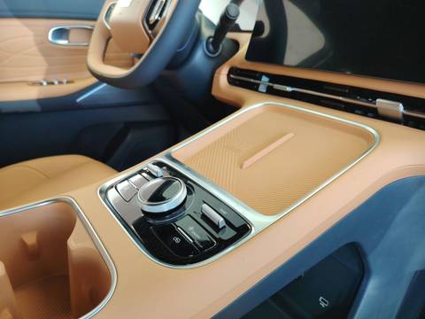 2026 Geely Starray EM-i — sličica 19