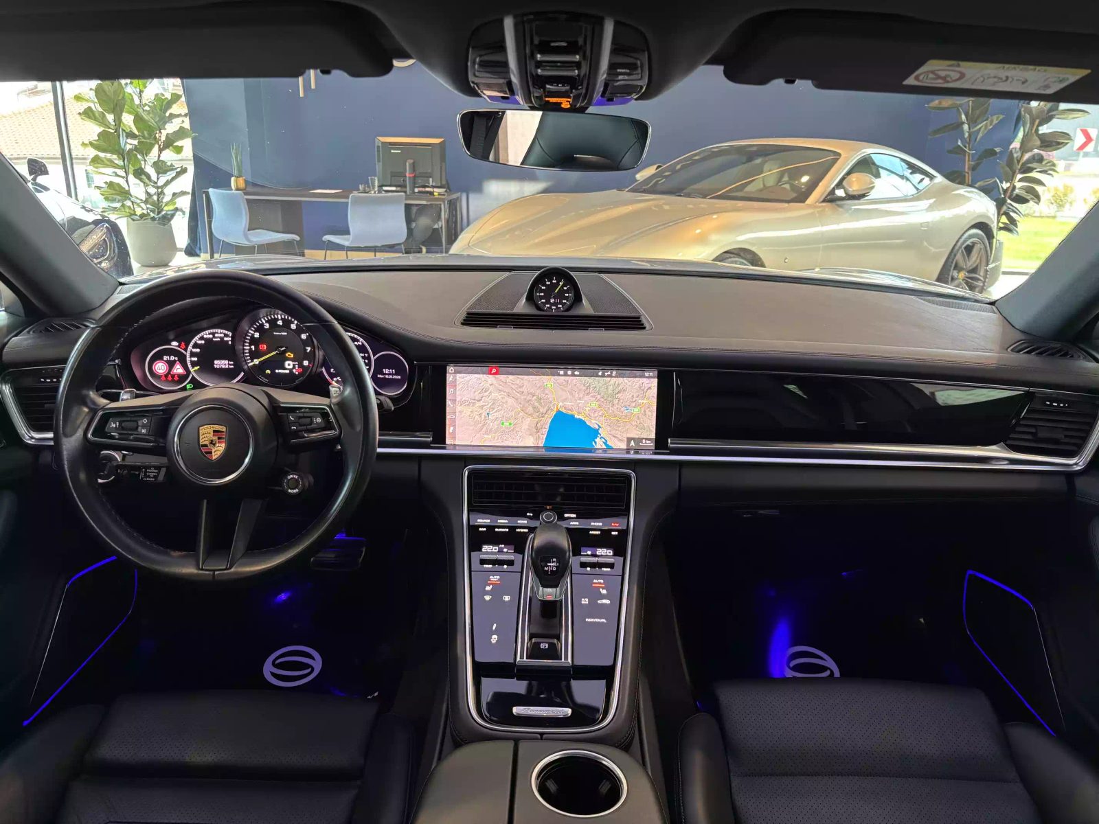 2021 Porsche Panamera — fotografija 15