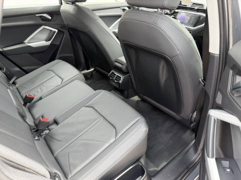 2020 Audi Q3 — sličica 27