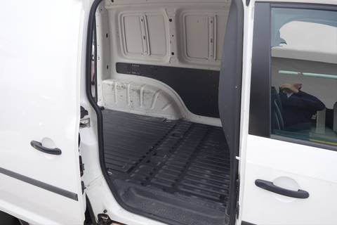 2019 Volkswagen Caddy — sličica 9
