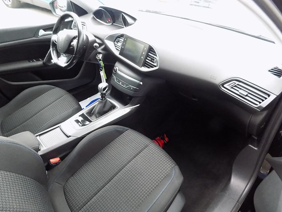 2019 Peugeot 308 — fotografija 10