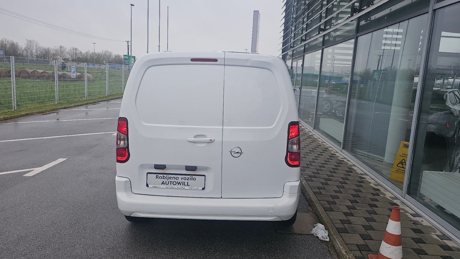 2019 Opel Combo van — fotografija 8