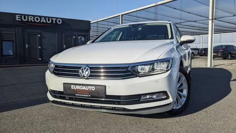 2017 Volkswagen Passat — sličica 7