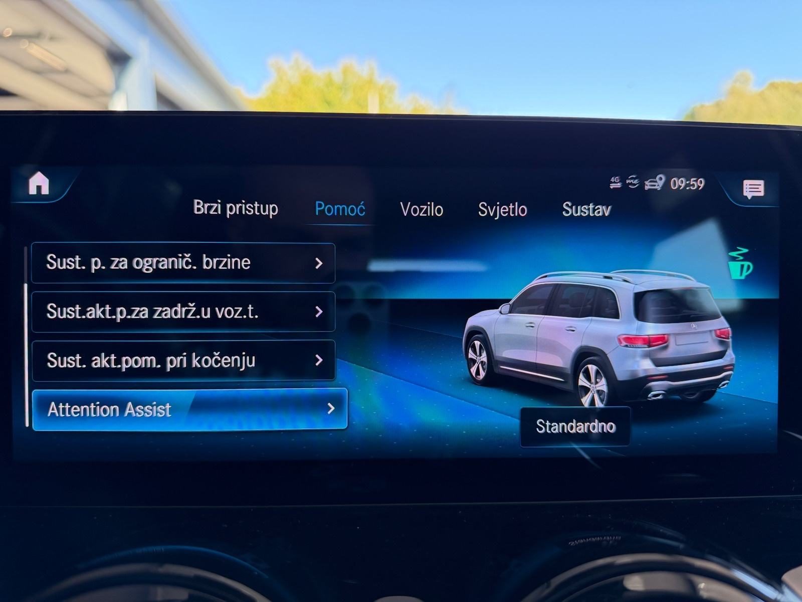 2021 Mercedes-Benz GLB — fotografija 18