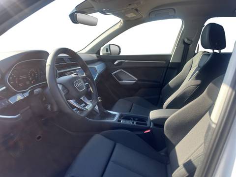 2025 Audi Q3 — sličica 9