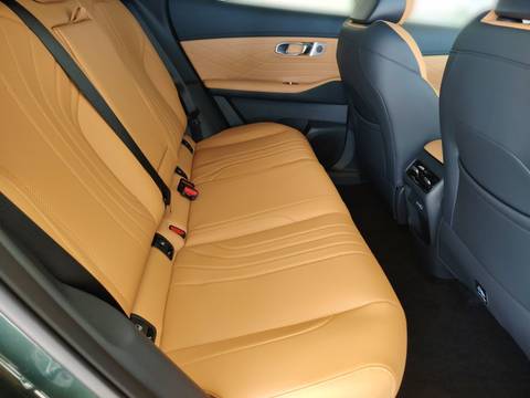 2026 Geely Starray EM-i — sličica 18
