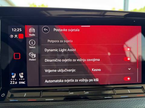 2022 Volkswagen Golf — sličica 27