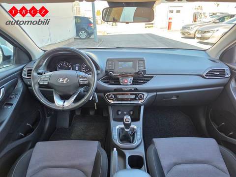 2022 Hyundai i30 — sličica 8