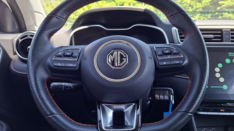 2023 MG ZS — fotografija 17