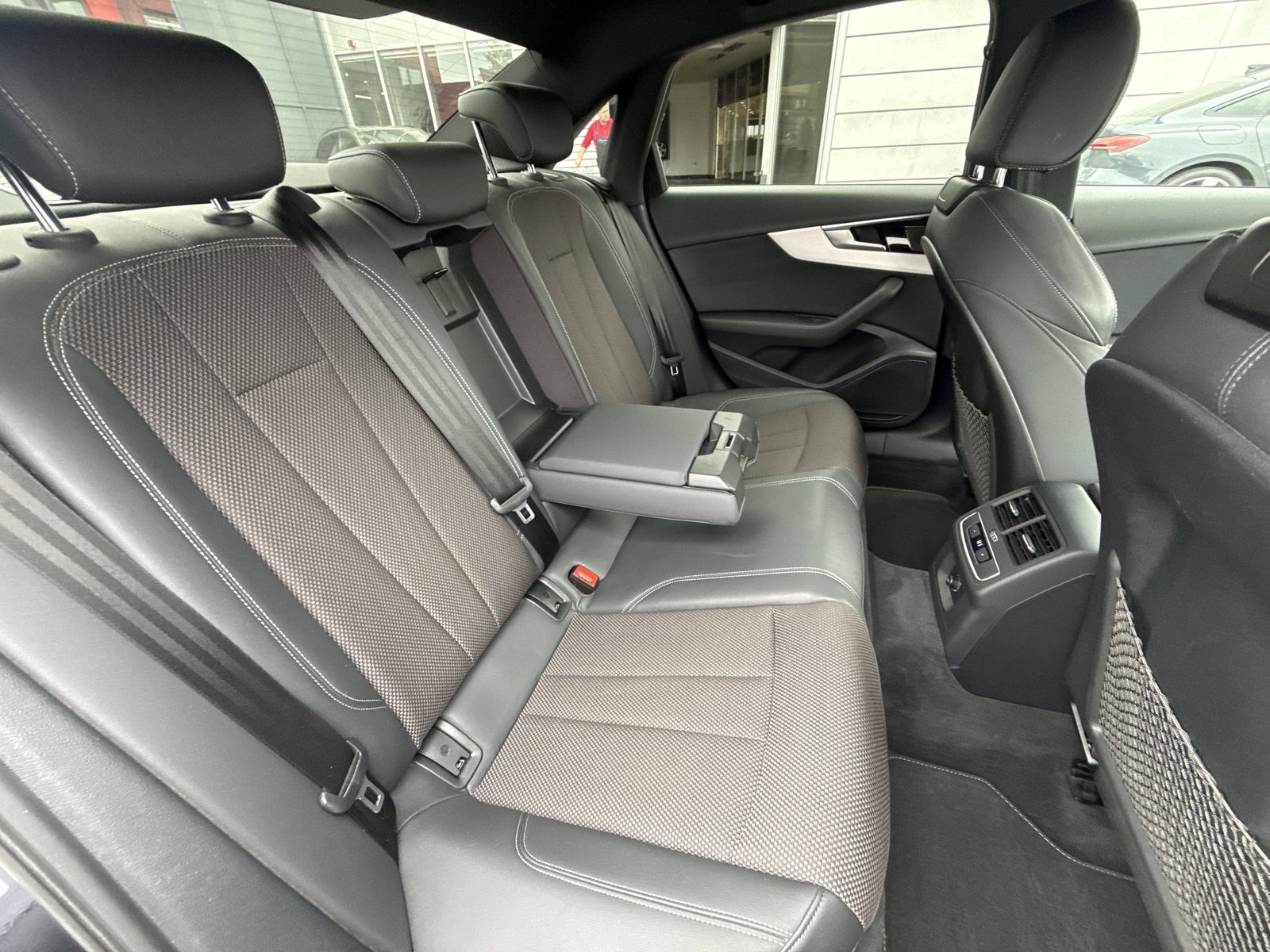 2022 Audi A4 — fotografija 20