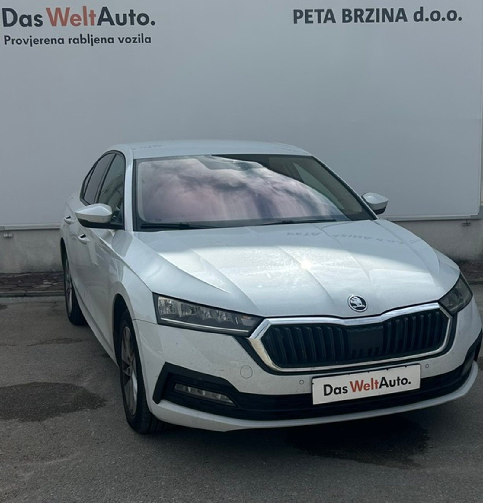 2022 Škoda Octavia — fotografija 3