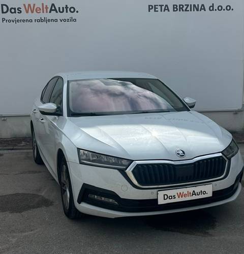 2022 Škoda Octavia — sličica 3
