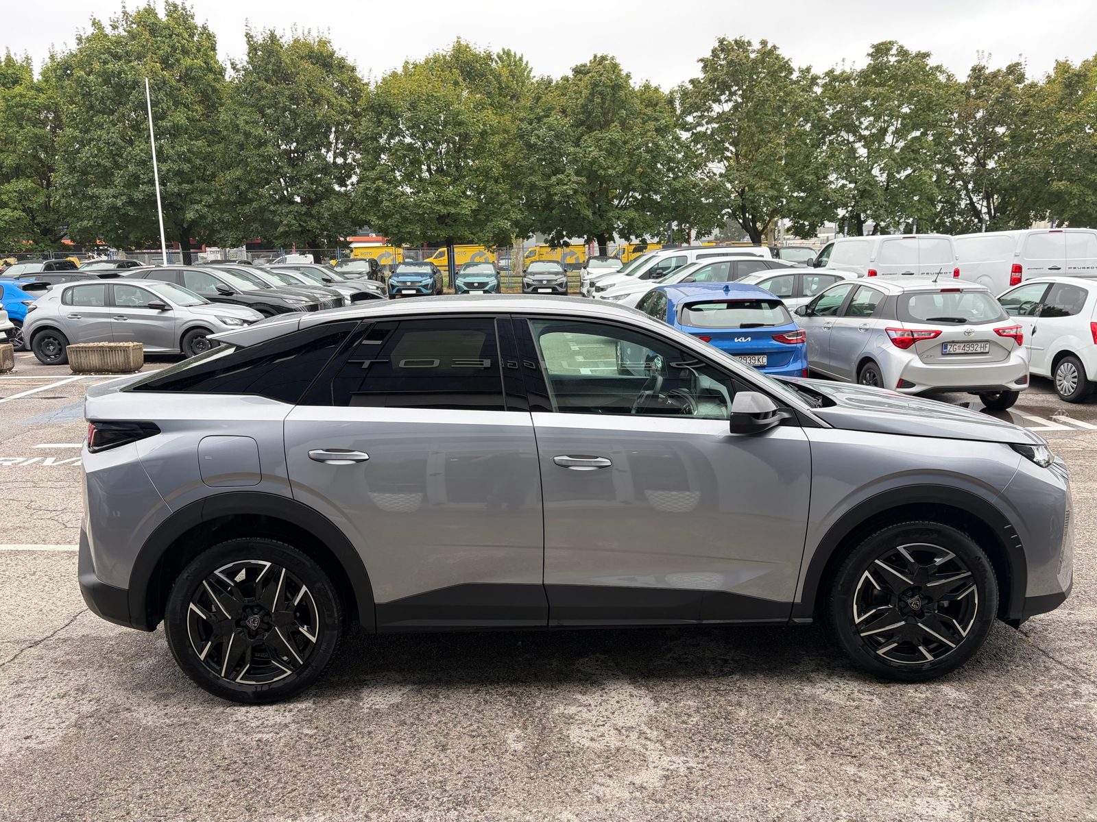 2025 Peugeot 3008 — fotografija 5