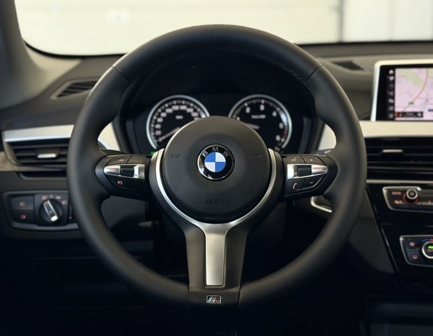 2022 BMW X1 — fotografija 9
