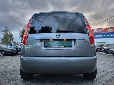 2010 Škoda Roomster — sličica 5