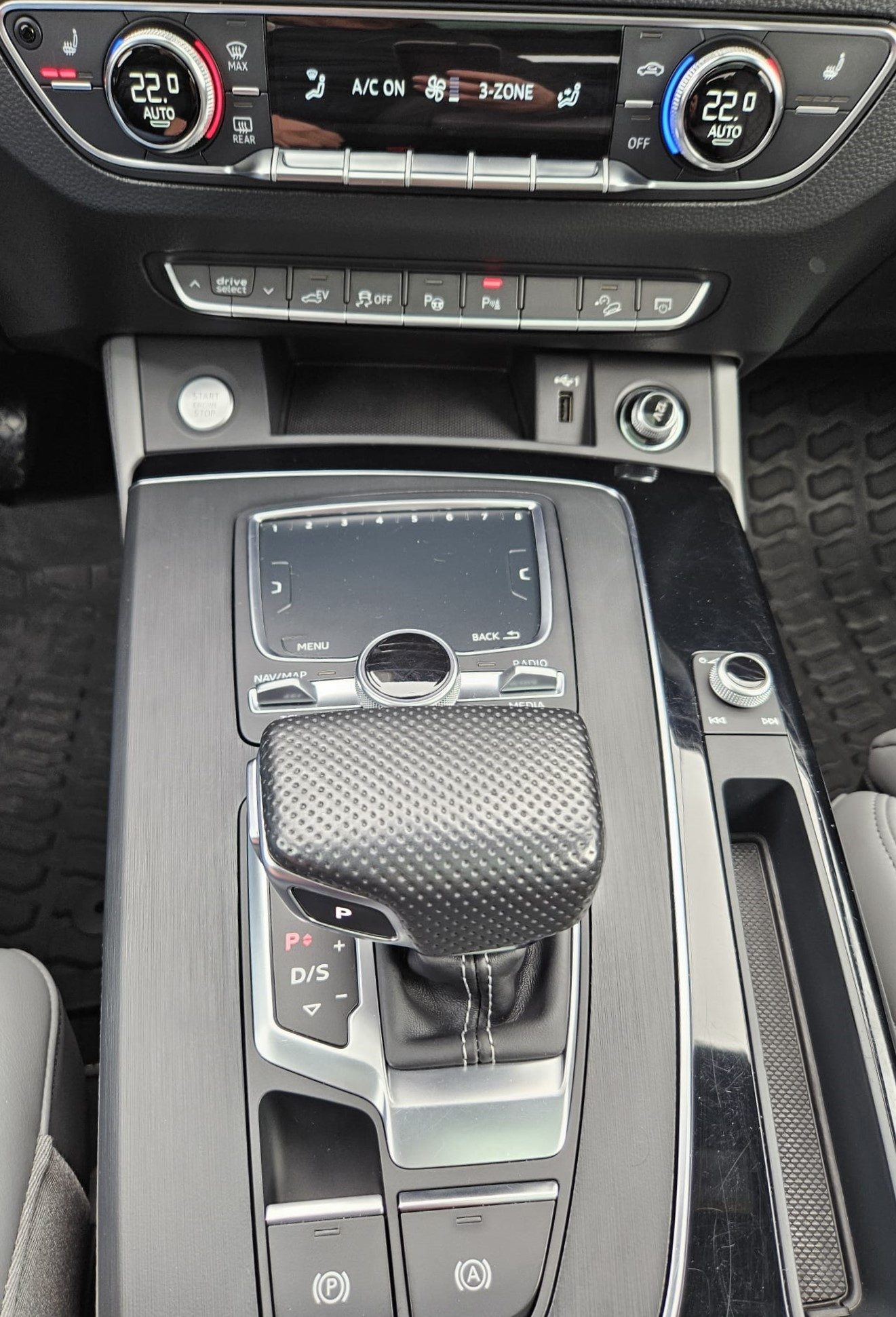 2020 Audi Q5 S line — fotografija 18