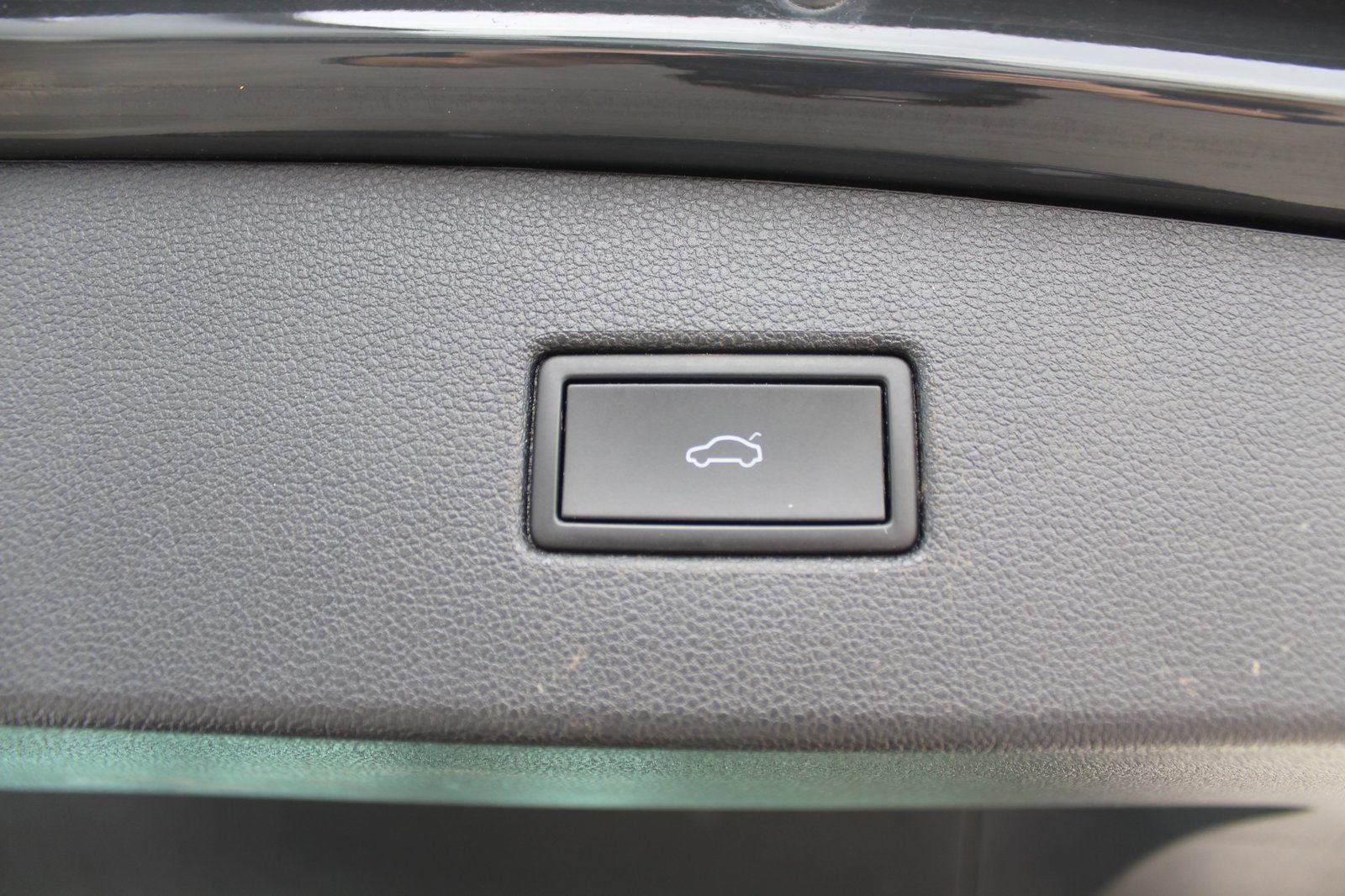 2022 Volkswagen Tiguan — fotografija 16