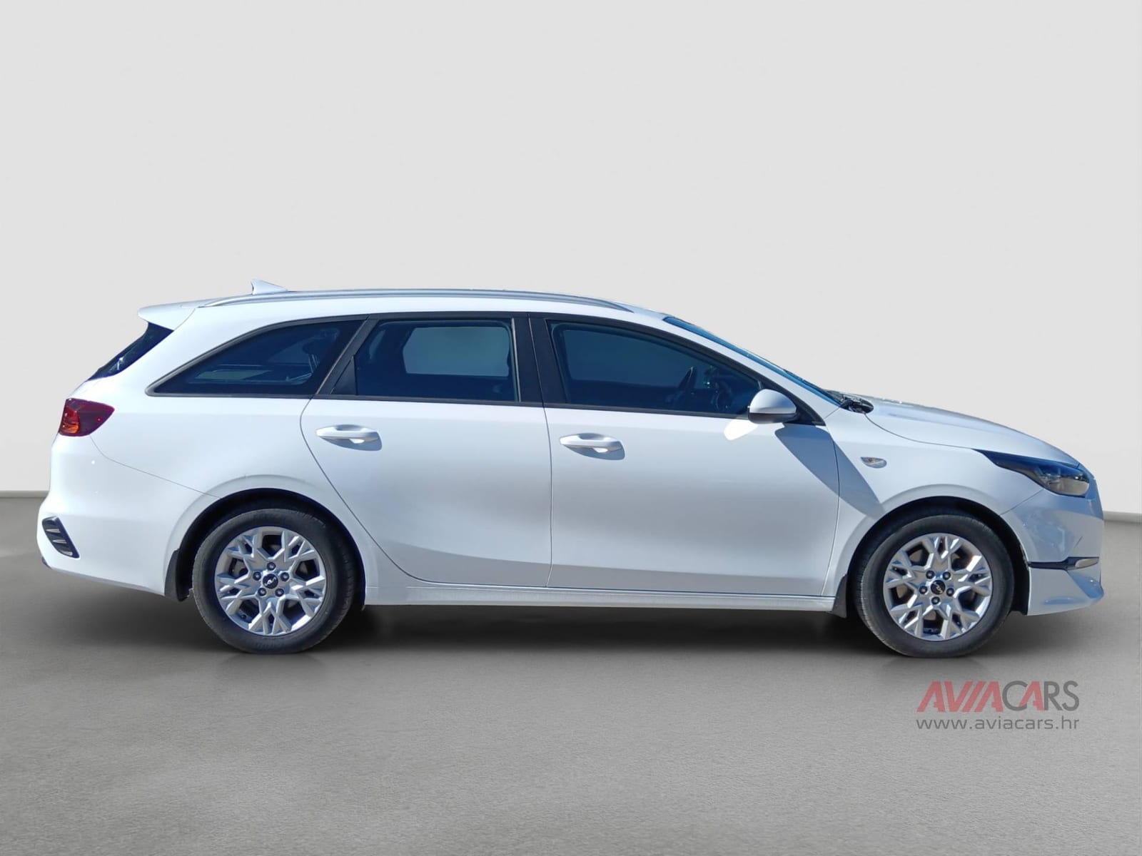 2024 Kia Ceed (cee'd) Sportswagon — fotografija 8