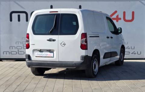 2021 Opel Combo — sličica 3