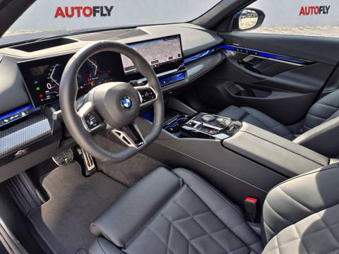 2026 BMW Serija 5 M Sport — sličica 16