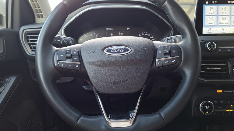 2022 Ford Focus — fotografija 19